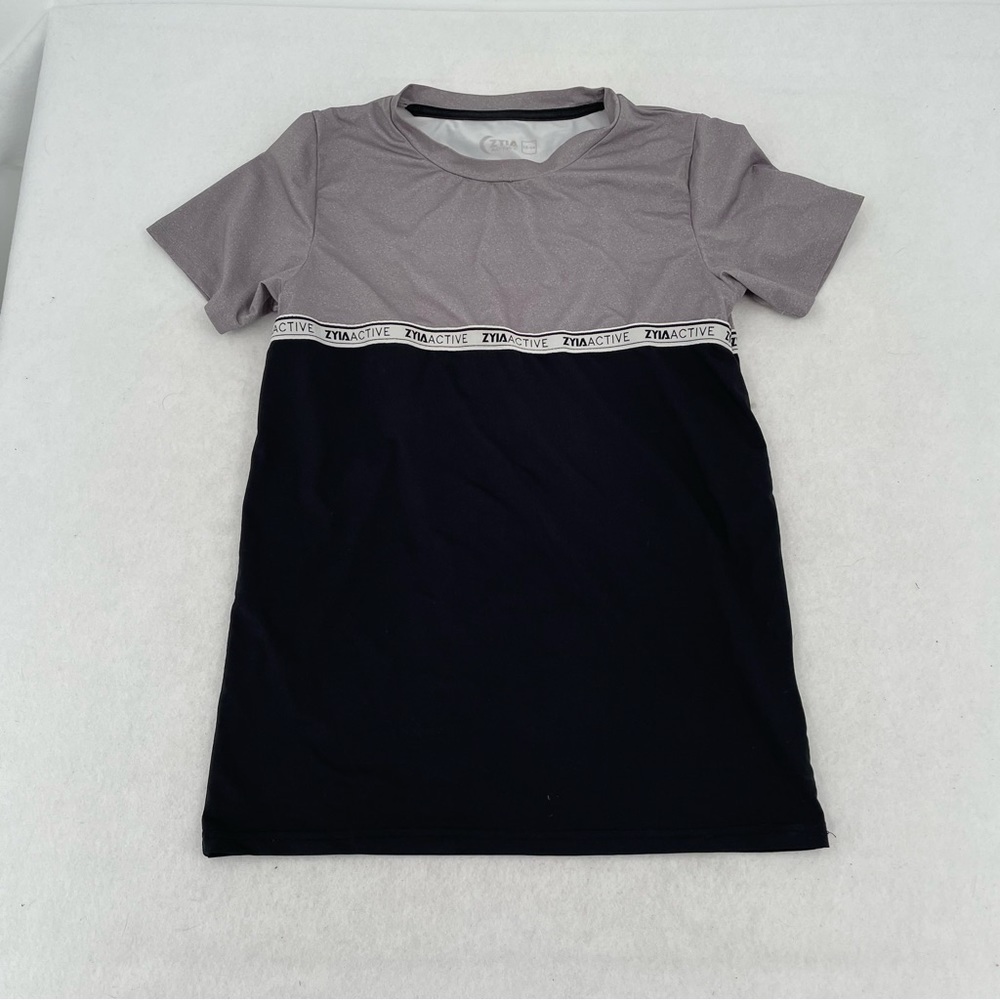 ZYIA ACTIVE Boys Short Sleeved Athletic Top T-Shirt Grey with Logo size: 12-14